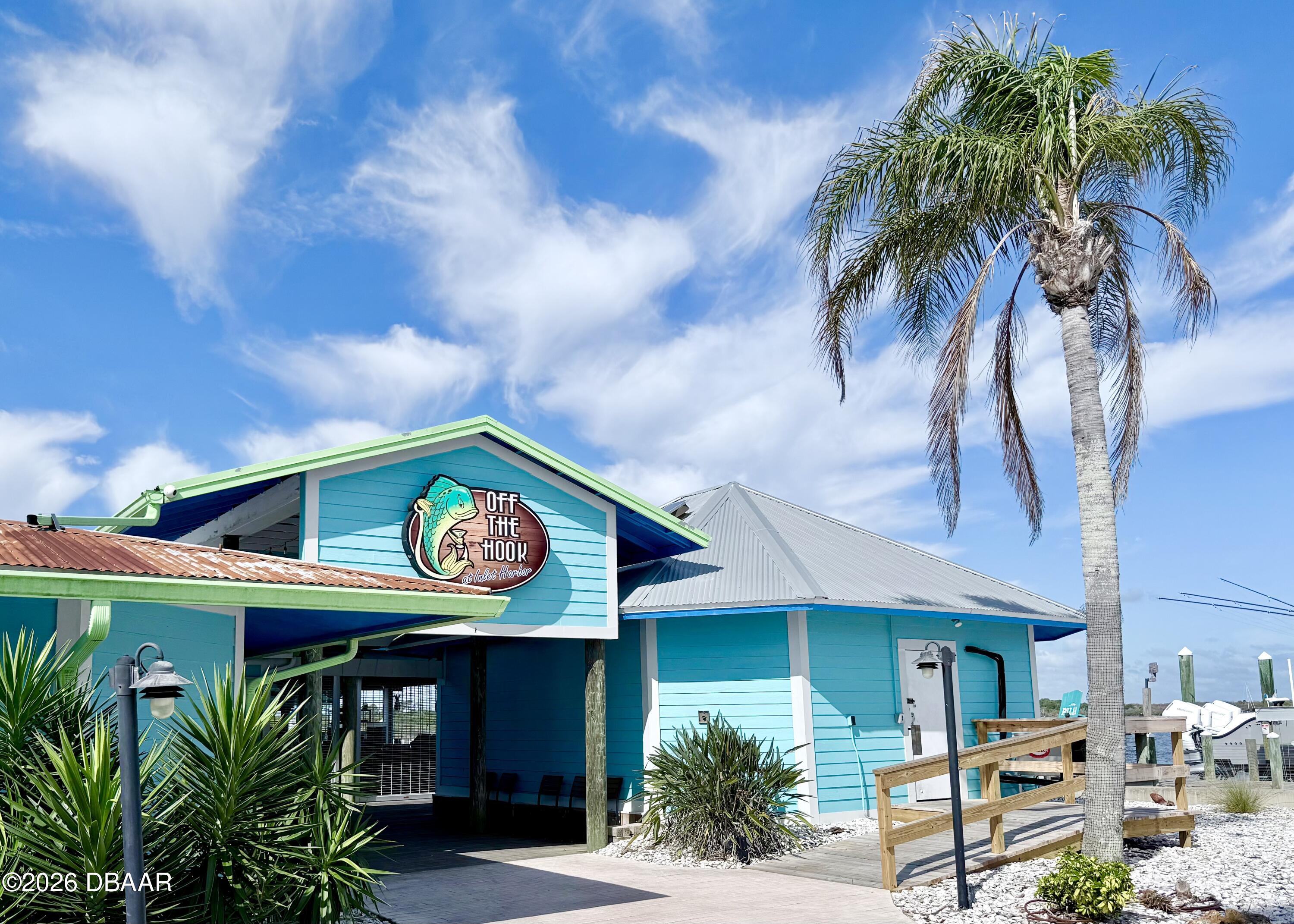 82 Calumet Avenue Ponce Inlet, FL 32127 - Photo 16 of 29 Local waterfront dining close by!