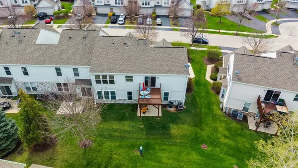 $299,999 | 24928 Franklin Lane, Plainfield, IL 60585