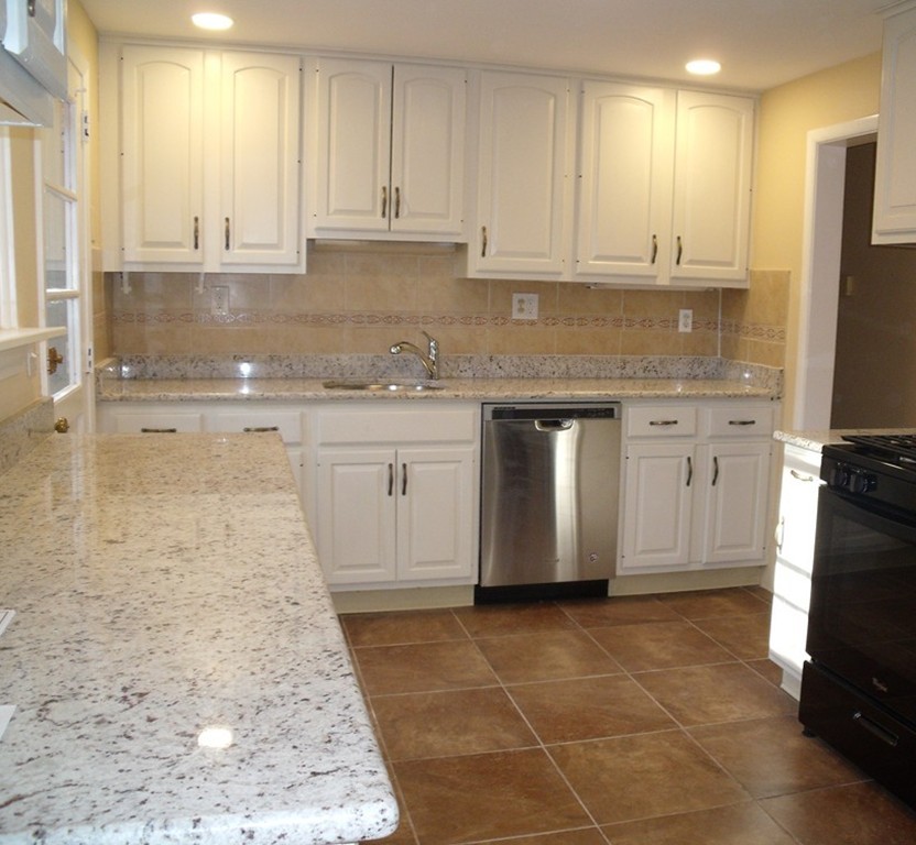 6 Livoli Road Framingham, MA 01701 - Photo 7 of 30