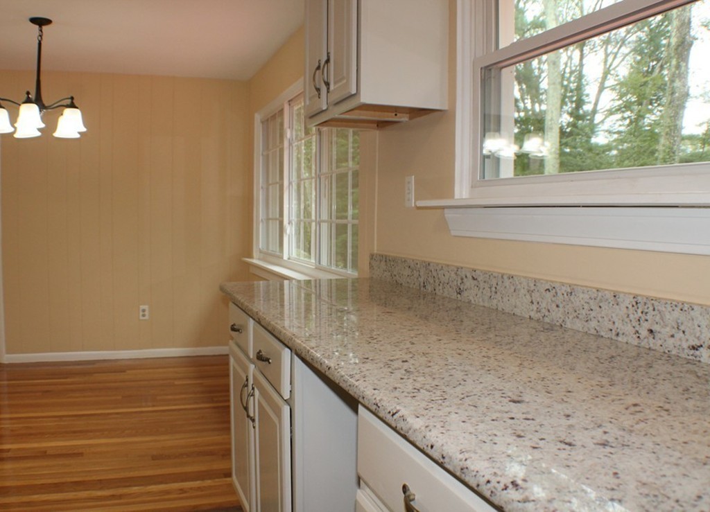 6 Livoli Road Framingham, MA 01701 - Photo 8 of 30