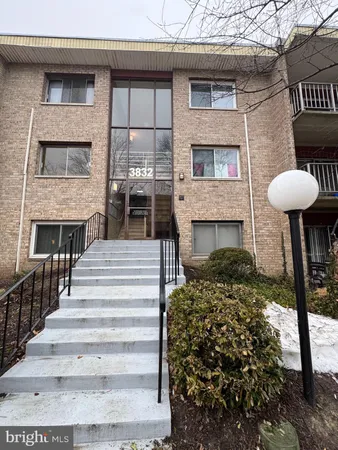 $1,800 | 3832 Bel Pre Road, Silver Spring, MD 20906