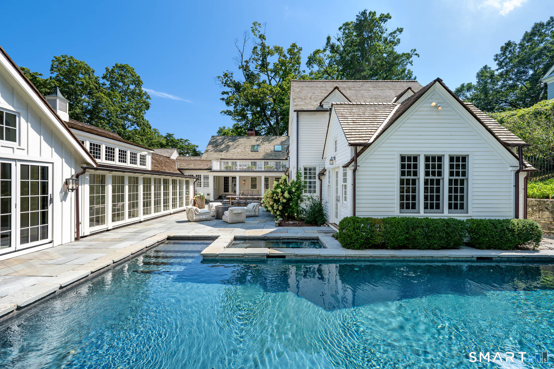298 Harbor Road Fairfield, CT 06890 - Photo 31 of 40 Gallery Image 31