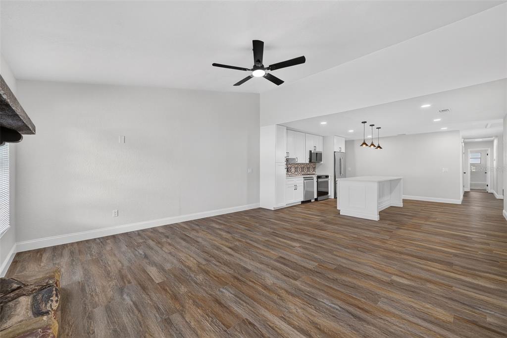 13007 Sydney Road Dover, FL 33527 - Photo 12 of 38