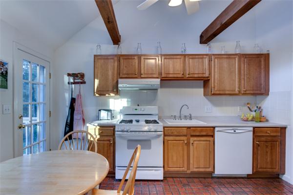 95 Edmands Road Framingham, MA 01701 - Photo 7 of 28