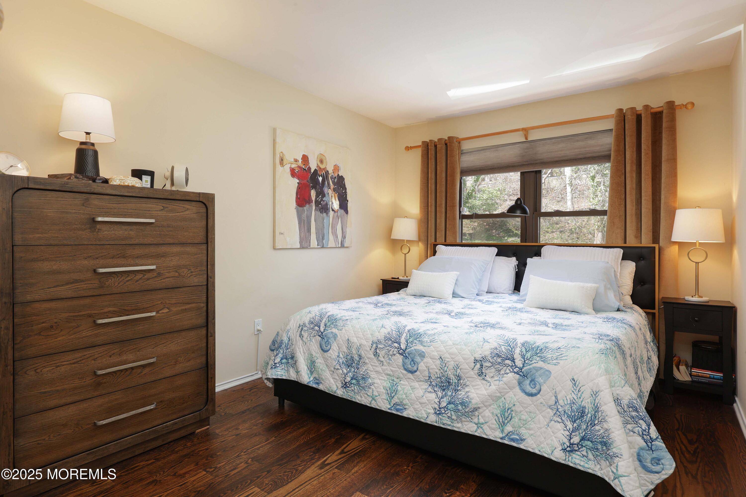 200 Portland Road, Unit D15 Highlands, NJ 07732 - Photo 22 of 56 a bedroom with a bed and a window