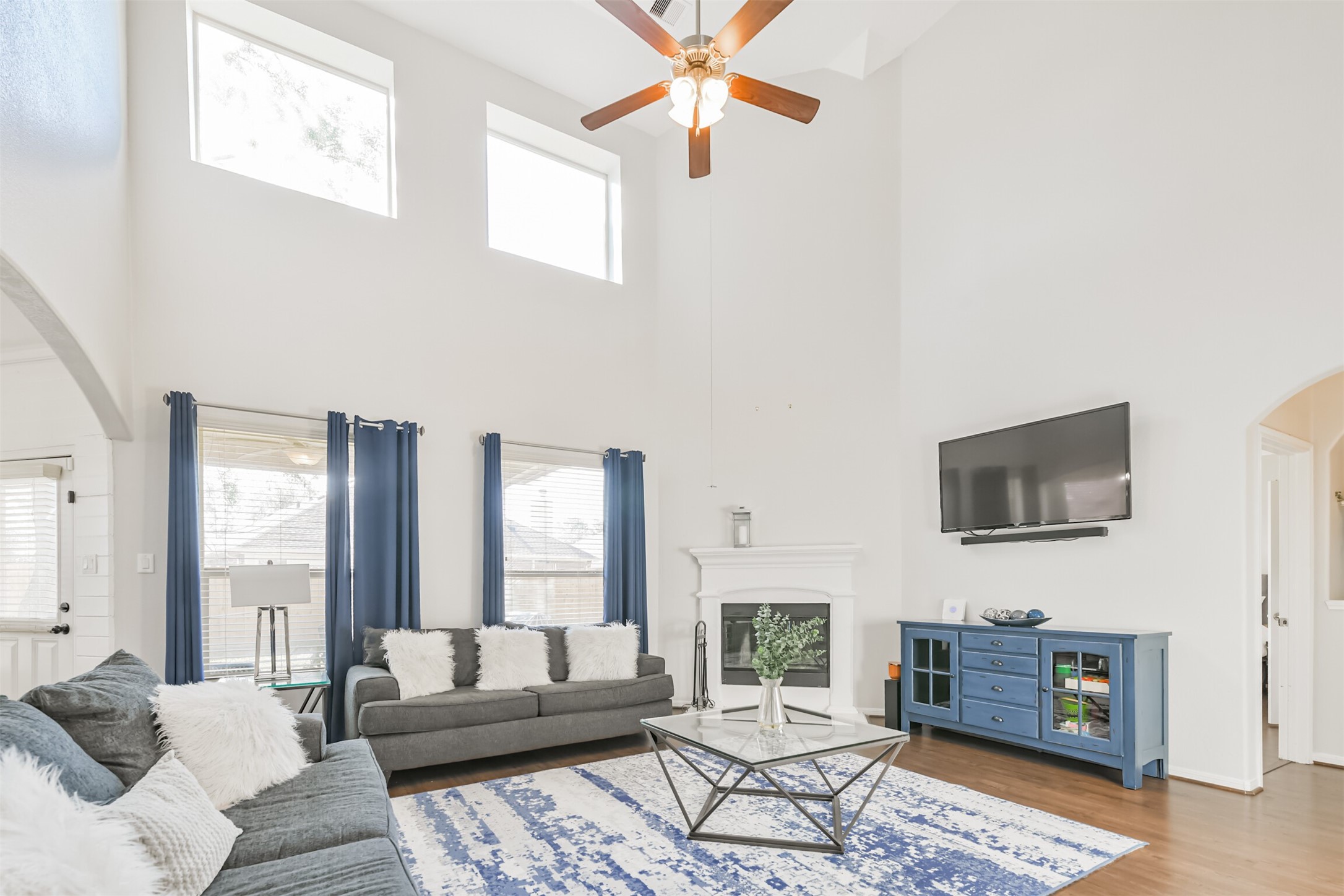 2602 Fort Settlement Trail Spring, TX 77373 - Photo 17 of 50 Corner stone accented fireplace.
