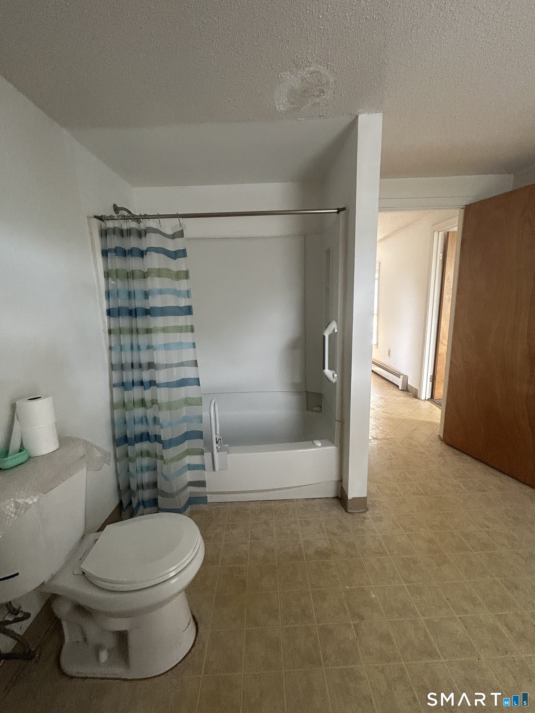 26 Summit Street Meriden, CT 06450 - Photo 10 of 12
