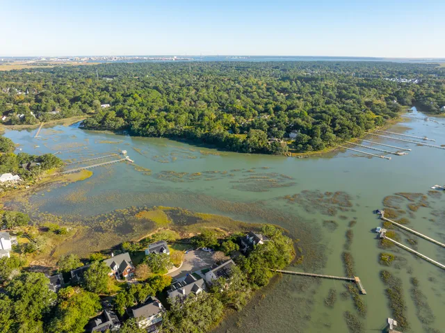 $1,599,000 | 1462 Harborsun Drive, Charleston, SC 29412