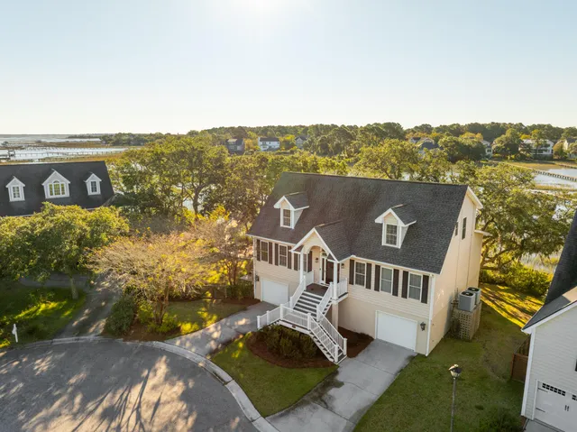 $1,599,000 | 1462 Harborsun Drive, Charleston, SC 29412