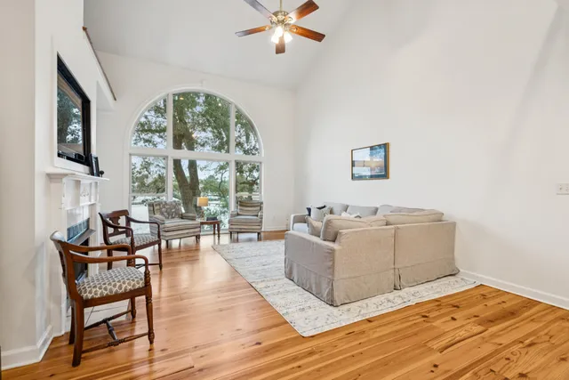 $1,599,000 | 1462 Harborsun Drive, Charleston, SC 29412