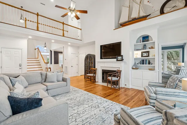 $1,599,000 | 1462 Harborsun Drive, Charleston, SC 29412