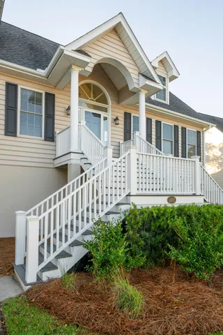 $1,599,000 | 1462 Harborsun Drive, Charleston, SC 29412