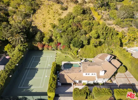 $8,995,000 | 760 North Beverly Glen Boulevard, Los Angeles, CA 90077