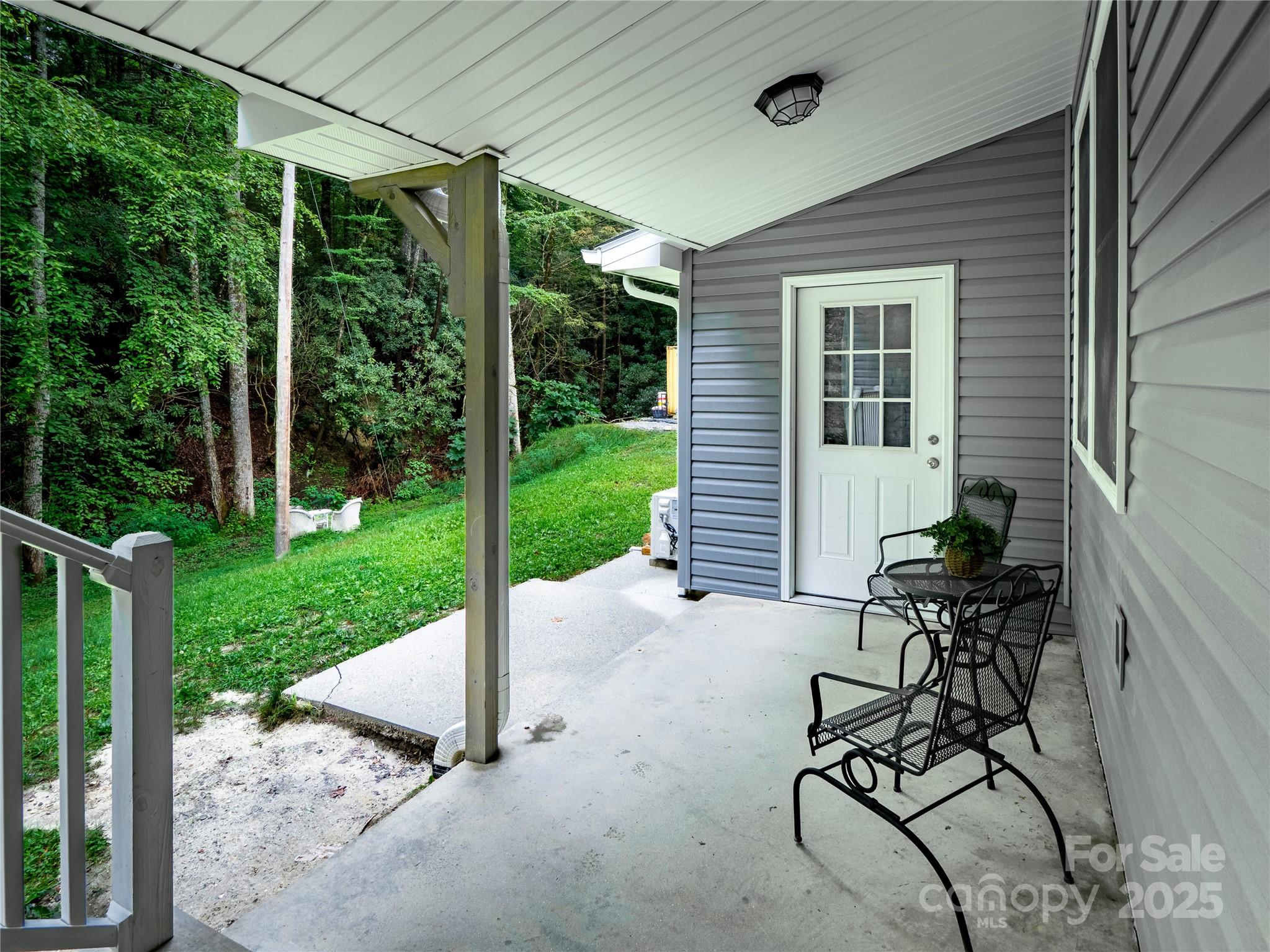 140 Bald Rock Road Hendersonville, NC 28792 - Photo 28 of 38 Gallery Image 28
