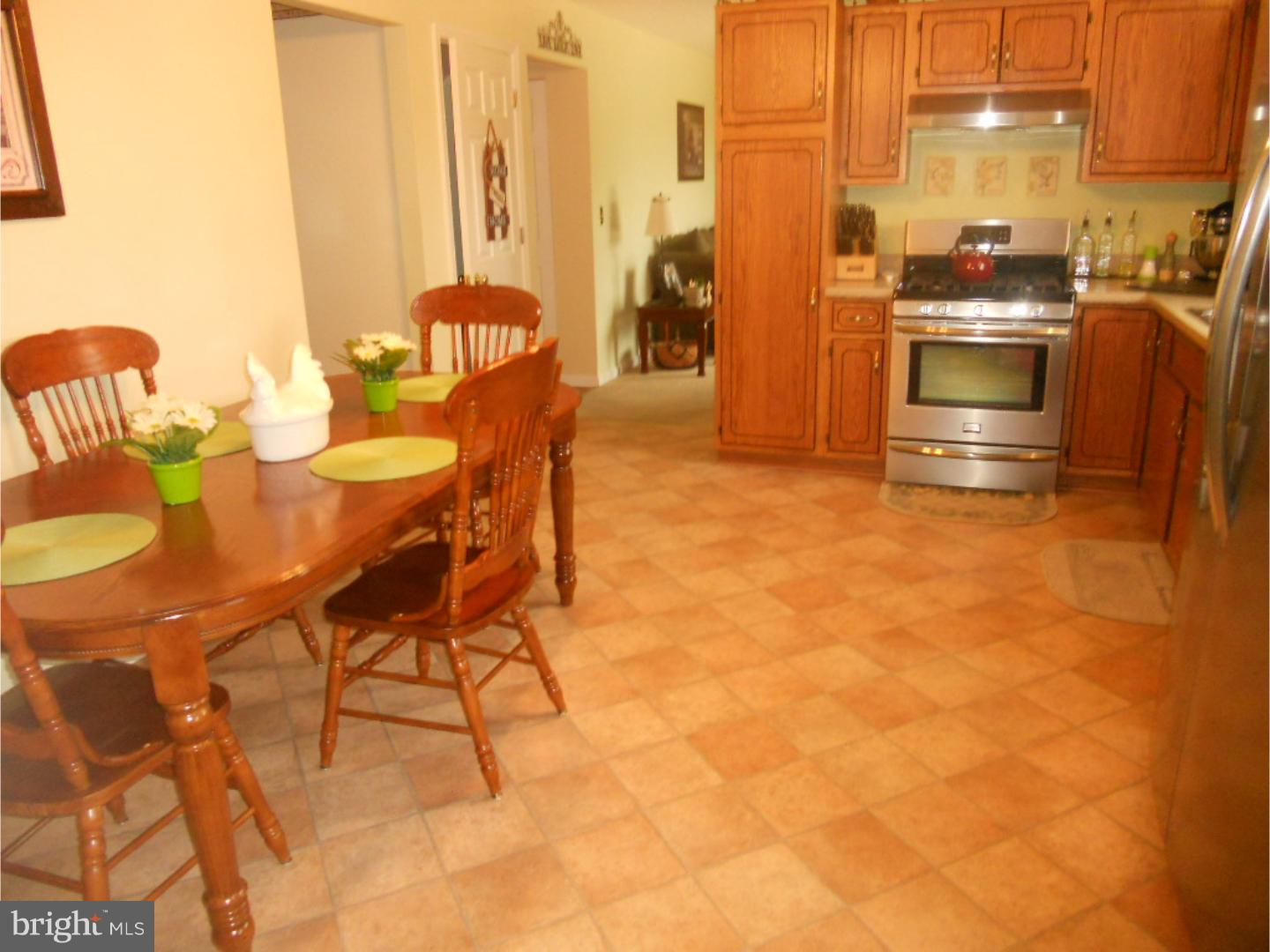 112 Fox Road Mohrsville, PA 19541 - Photo 6 of 22 Gallery Image 6