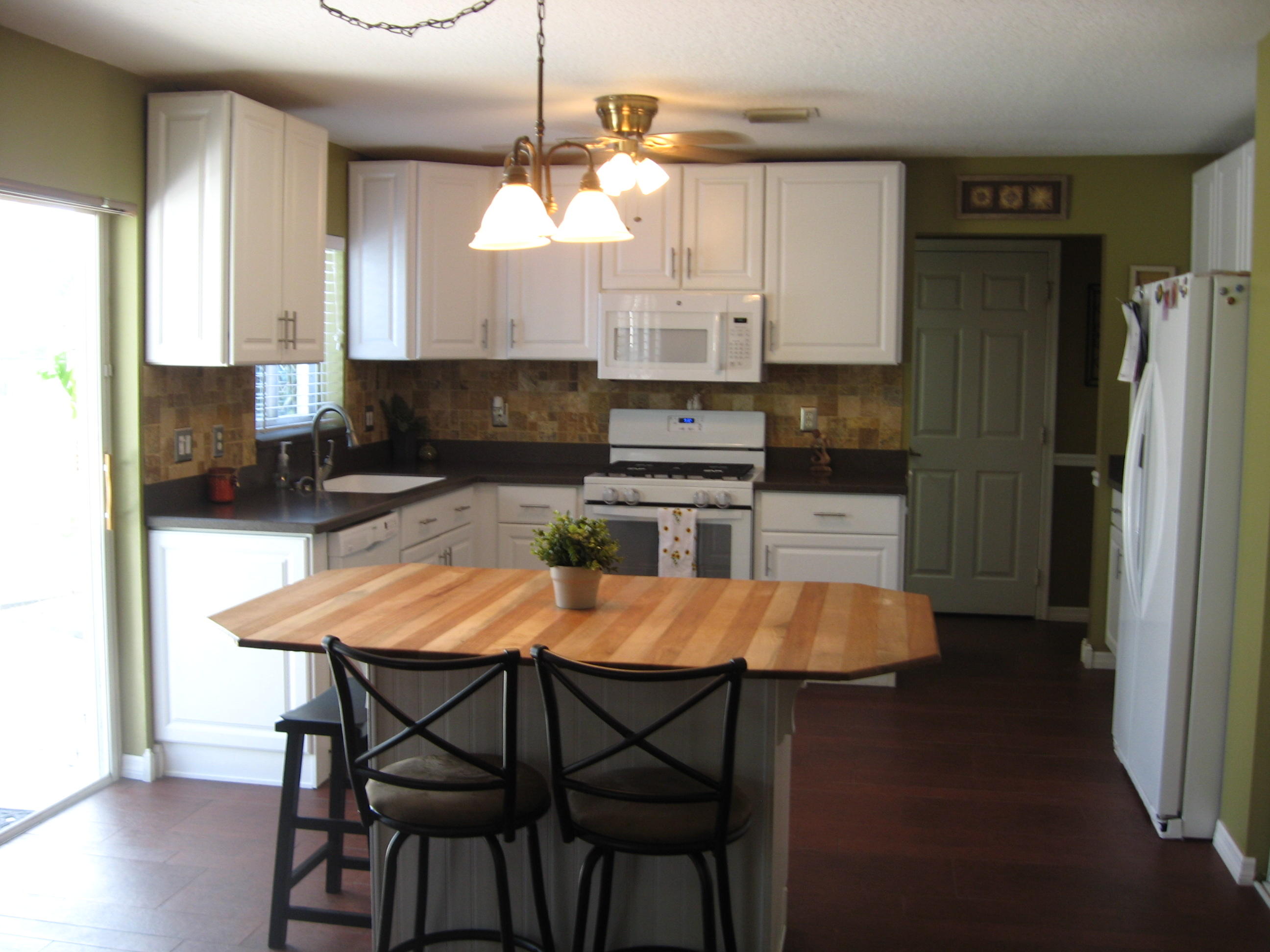 2569 Southeast Springtree Place Stuart, FL 34997 - Photo 6 of 20 IMG_0711