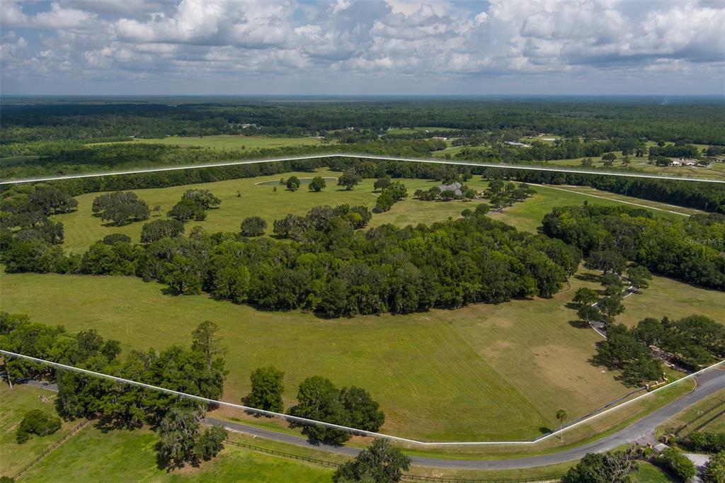 9095 Northwest 200th Street Road Micanopy, FL 32667 - Photo 26 of 26