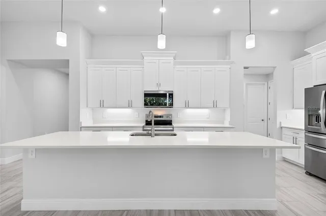 $599,000 | 304 North Jungle Road, Geneva, FL 32732