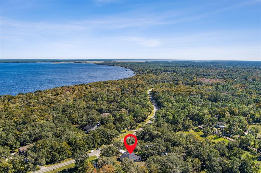 304 North Jungle Road Geneva, FL 32732 - Photo 45 of 49 a view of outdoor space and a city