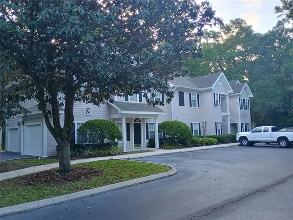 $270,000 | 10000 Southwest 52nd Avenue, Unit 77, Gainesville, FL 32608