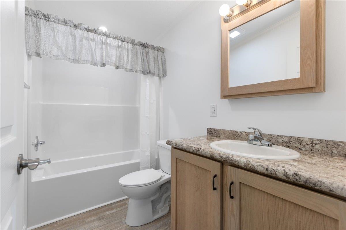 29 Lowell Road, Unit 24 Salem, NH 03079 - Photo 17 of 26 Gallery Image 17