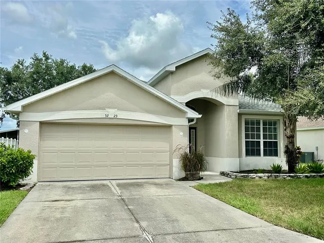 $2,600 | 5223 58th Terrace East, Bradenton, FL 34203