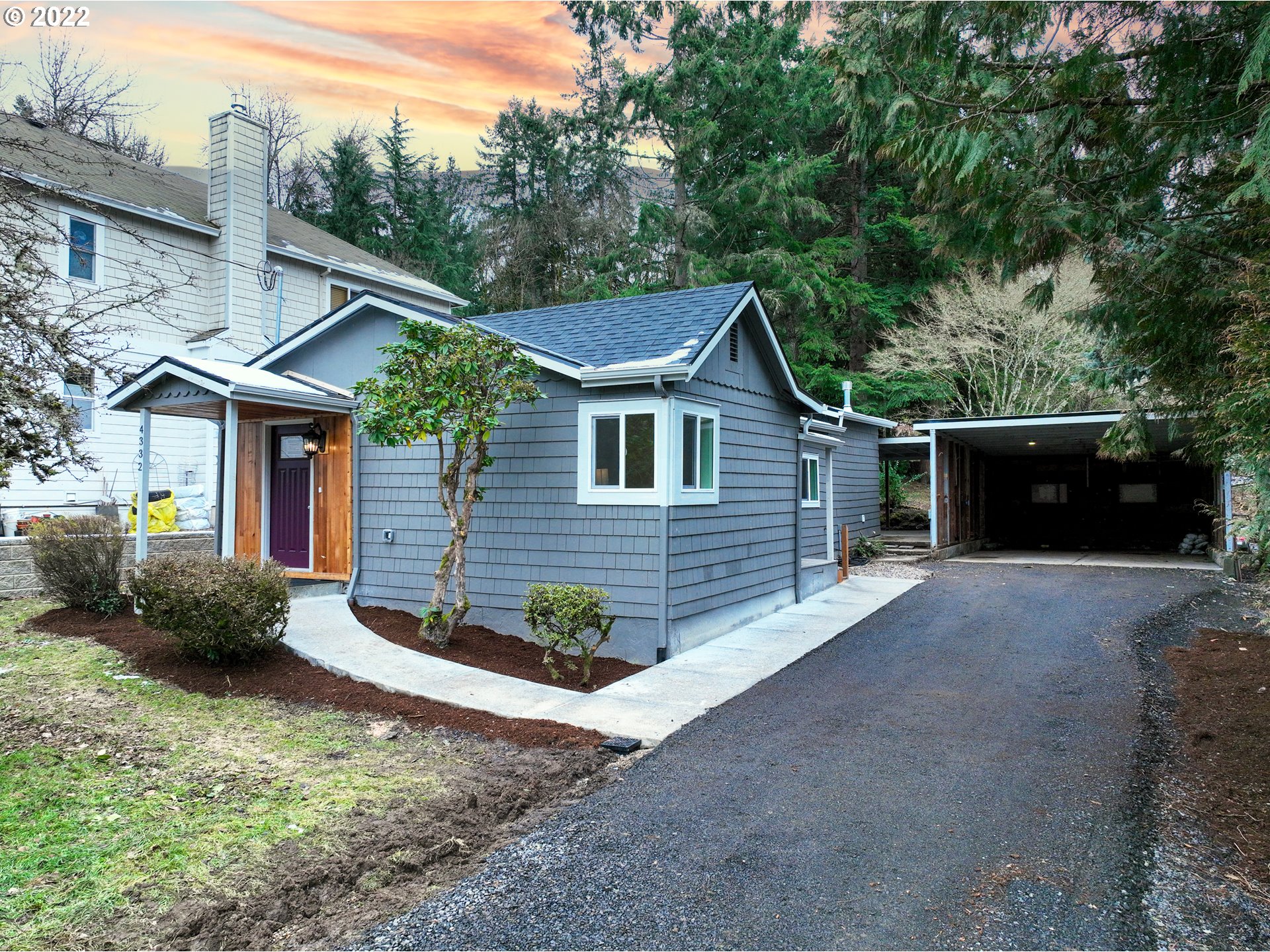 4332 Southwest Marigold Street Portland, OR 97219 - Photo 1 of 17 Gallery Image 1