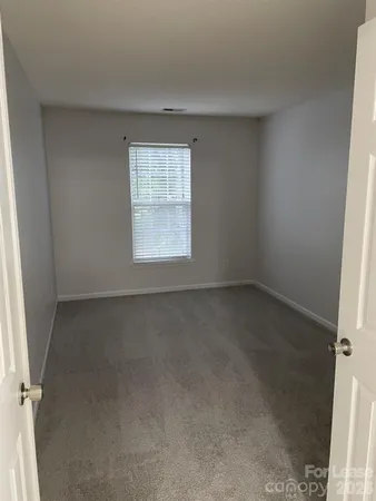 $1,995 | 19831 Henderson Road, Unit E, Cornelius, NC 28031