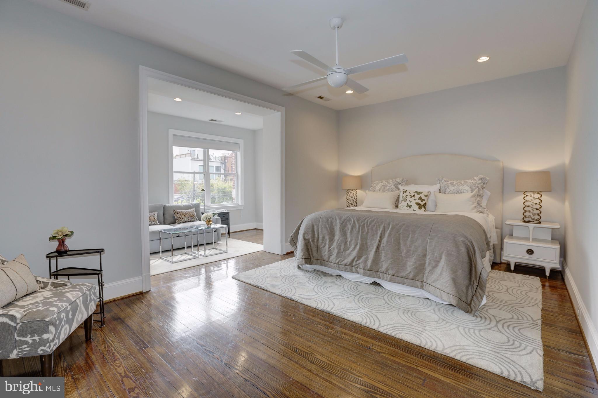 1822 Kalorama Road Northwest Washington, DC 20009 - Photo 18 of 30 Bedroom (Master)