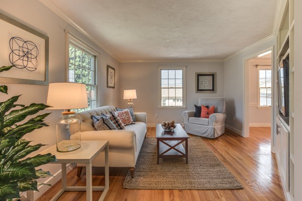 8 Baker Avenue Lexington, MA 02421 - Photo 7 of 30