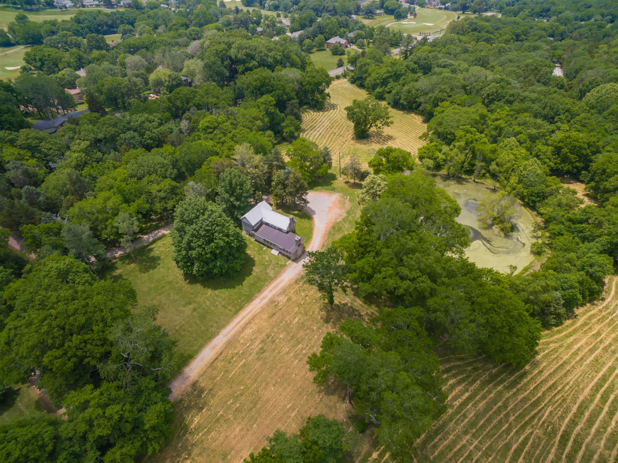 698 Sneed Road West Nashville, TN 37221 - Photo 4 of 17 Gallery Image 4