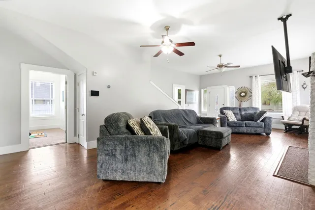 $405,000 | 1250 North Harris Street, Hanford, CA 93230