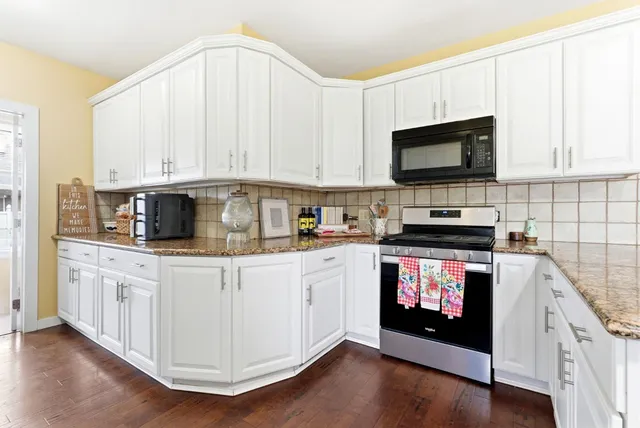 $405,000 | 1250 North Harris Street, Hanford, CA 93230