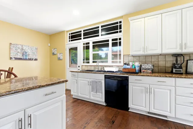 $405,000 | 1250 North Harris Street, Hanford, CA 93230