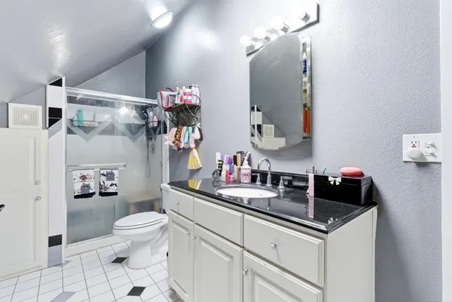 $405,000 | 1250 North Harris Street, Hanford, CA 93230