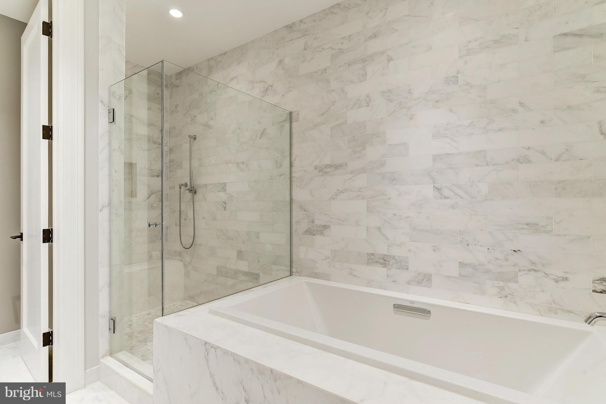 327 9th Street Northeast Washington, DC 20002 - Photo 15 of 30 Bath (Master)