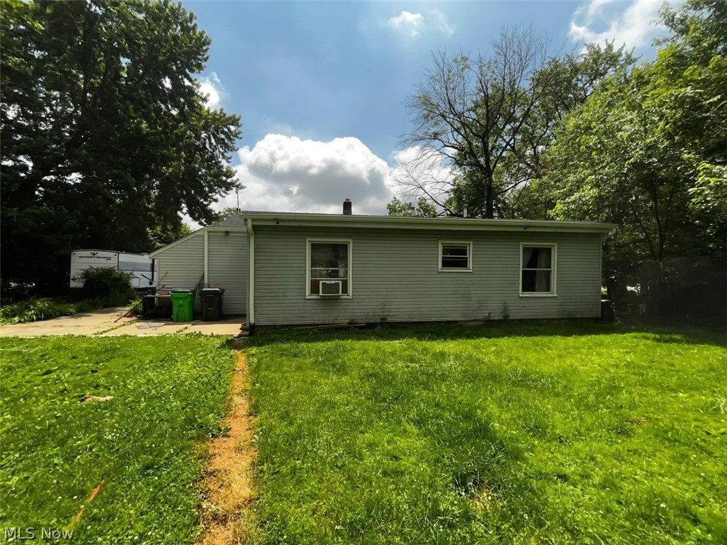 3930 Stow Road Stow, OH 44224 - Photo 2 of 25
