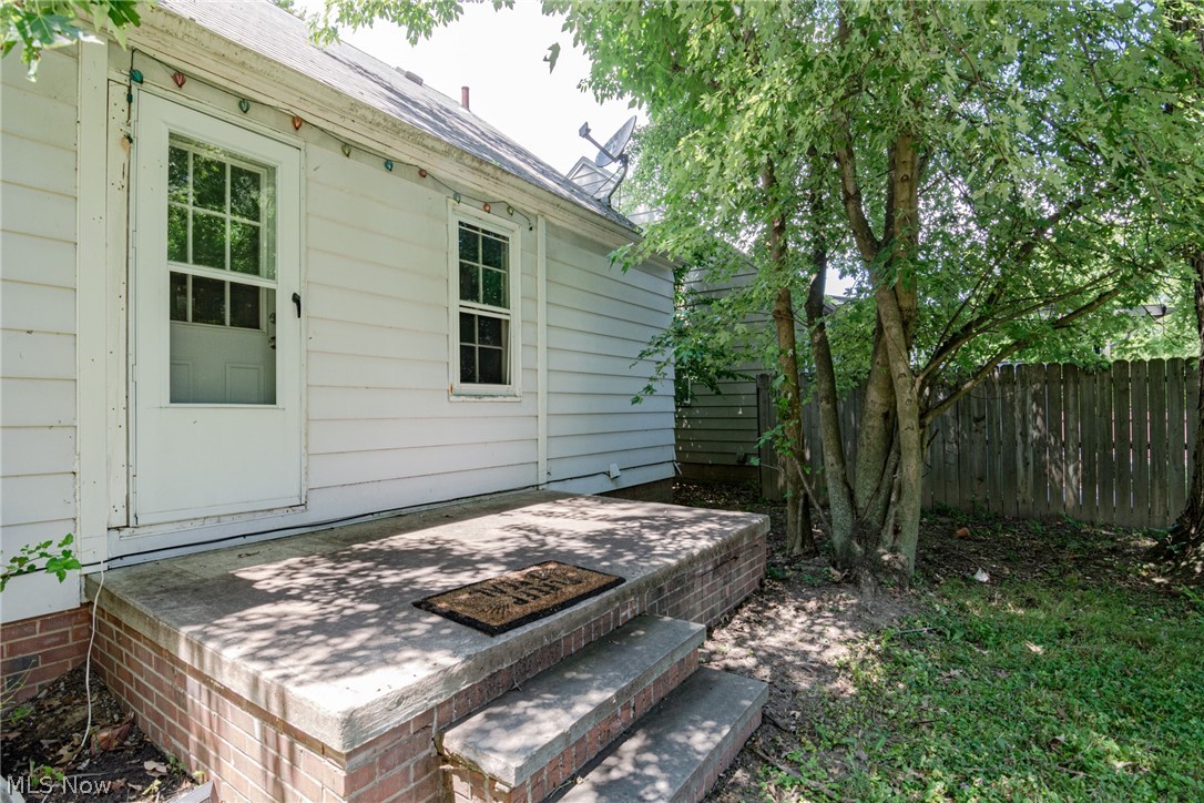 1211 South Green Road Cleveland, OH 44121 - Photo 29 of 31 Gallery Image 29