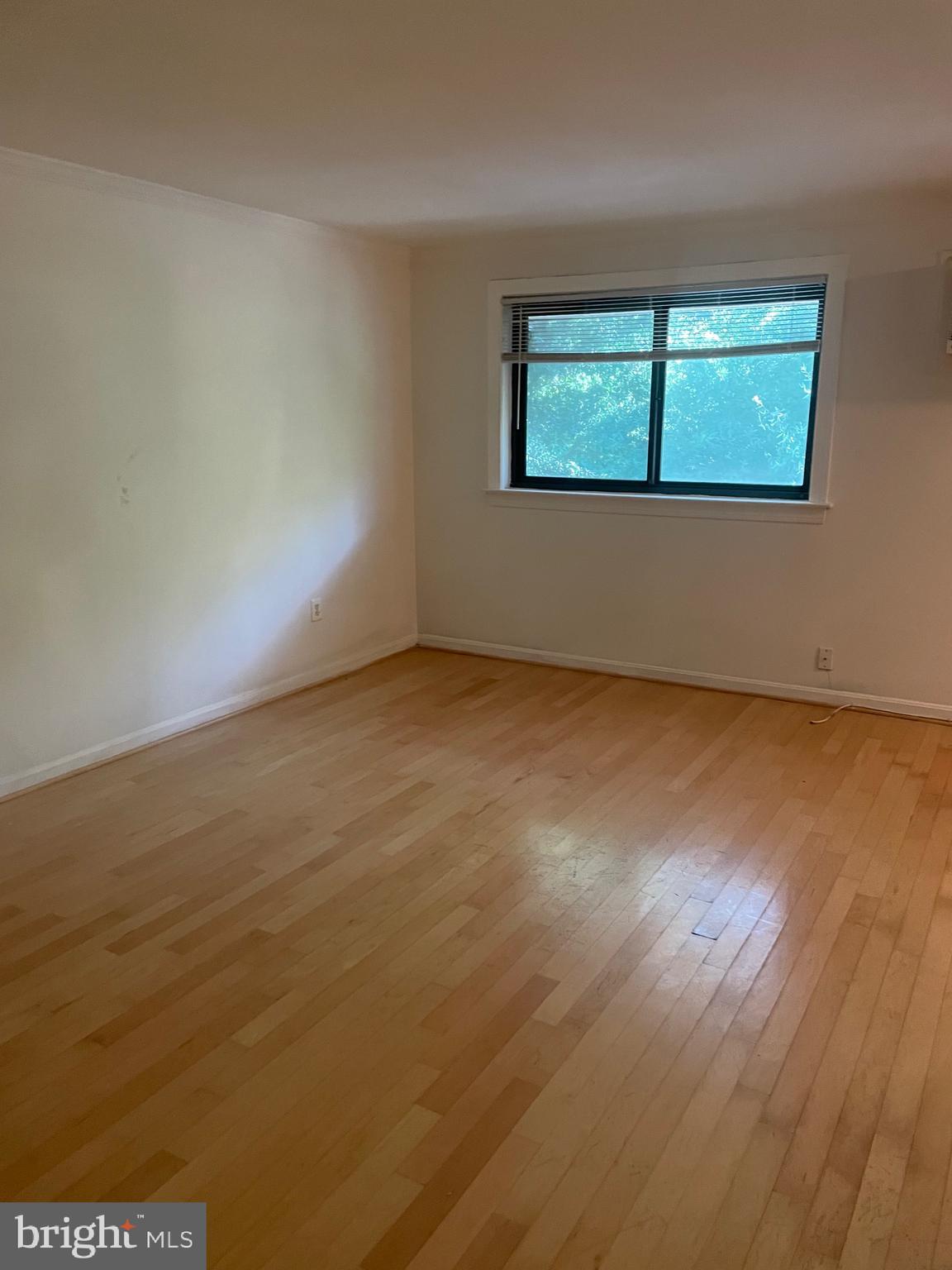 3107 Naylor Road Southeast, Unit 301 Washington, DC 20020 - Photo 3 of 19 Living Room
