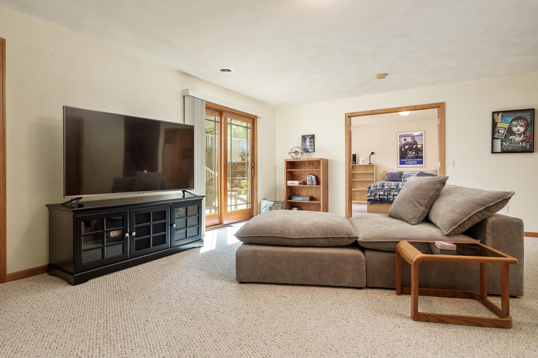 2790 East Ridge Road Beloit, WI 53511 - Photo 32 of 42 Gallery Image 32