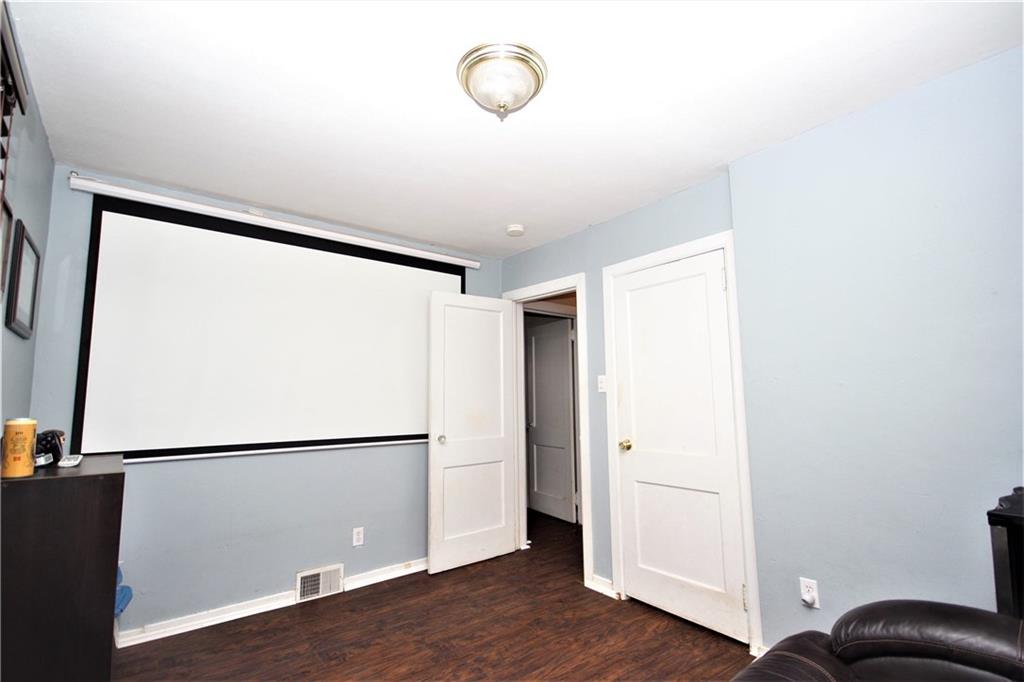 841 Hamil Road Verona, PA 15147 - Photo 13 of 23 Gallery Image 13