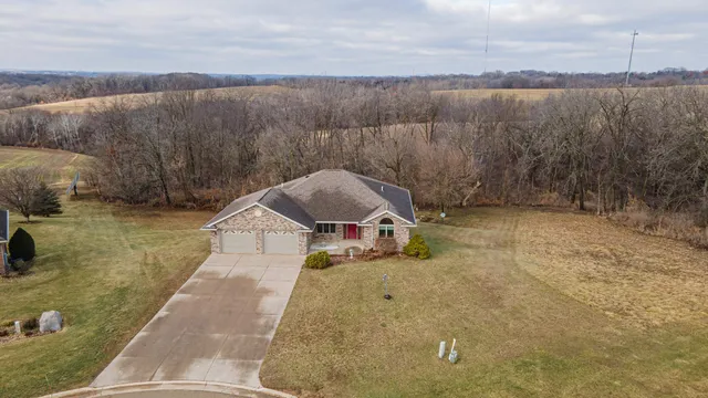 $439,900 | 3828 Courtney Court, Hazel Green, WI 53811