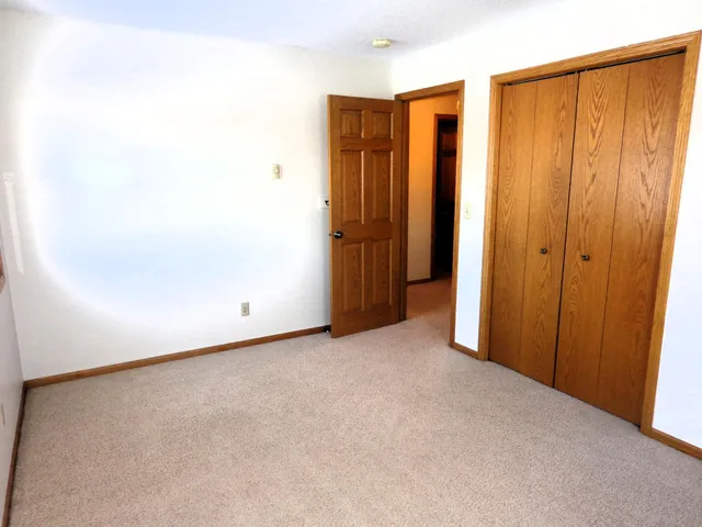 $450,000 | 11071 26th Street Northeast, St. Michael, MN 55376