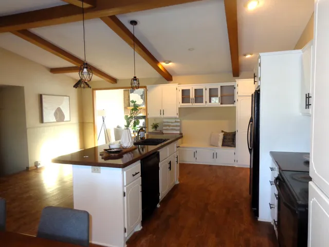 $450,000 | 11071 26th Street Northeast, St. Michael, MN 55376