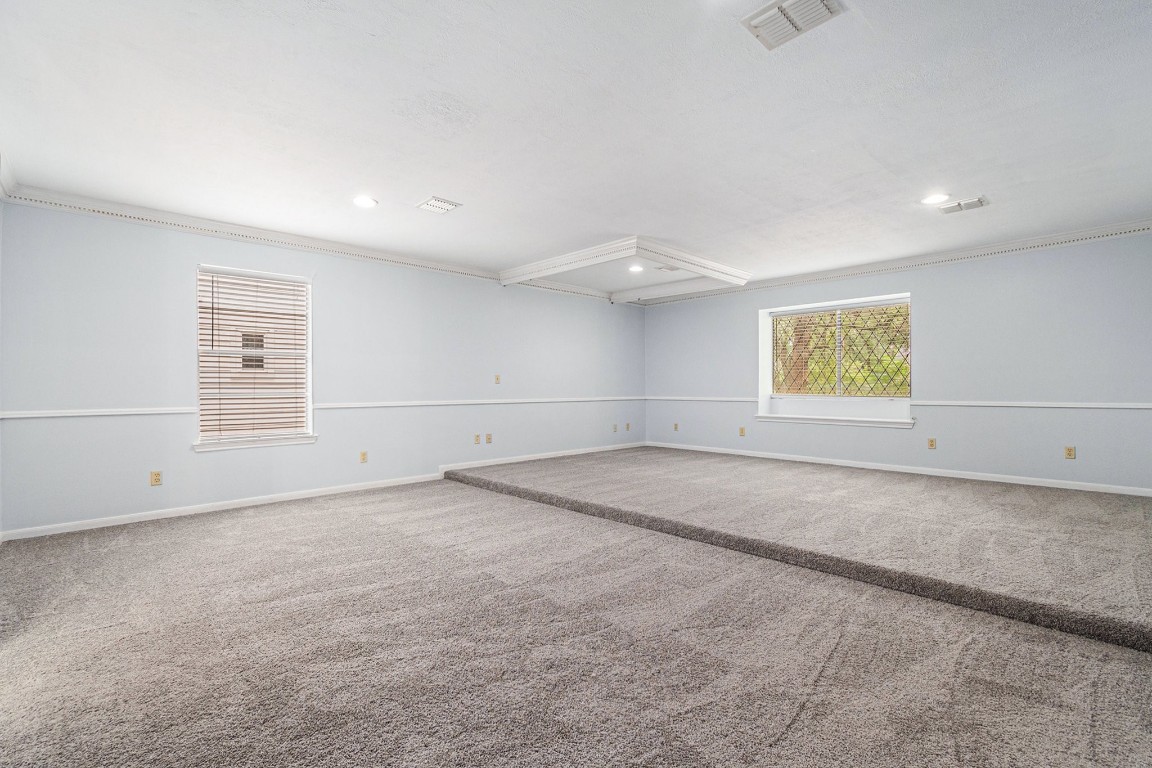 6307 Bayonne Drive Spring, TX 77389 - Photo 27 of 47 2nd Floor Primary Bedroom