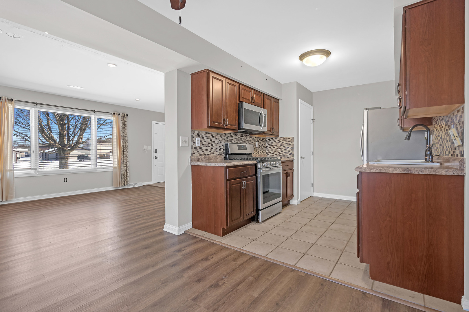 730 Lake Road, Unit 730 New Lenox, IL 60451 - Photo 8 of 26