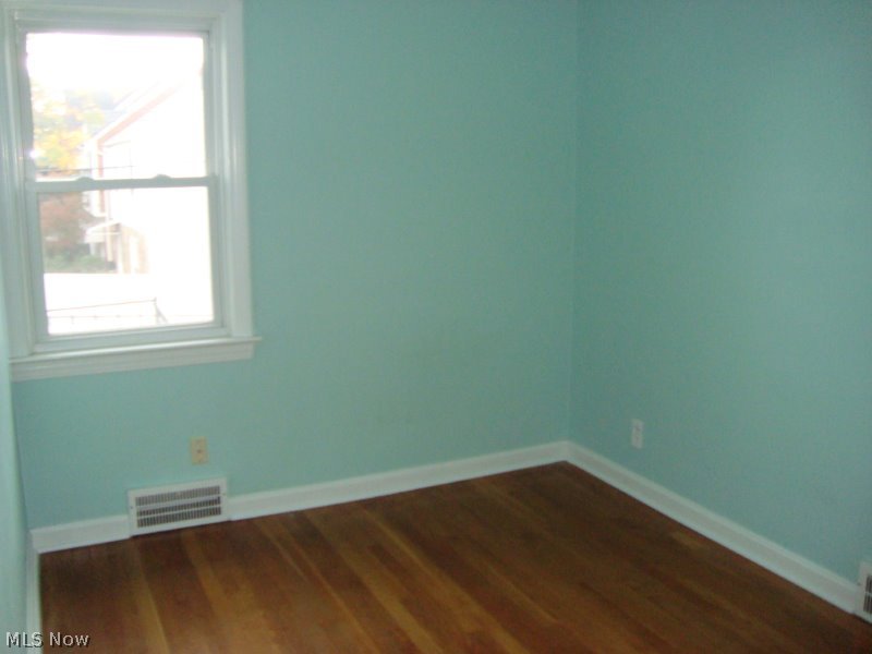 3721 Silsby Road Cleveland, OH 44118 - Photo 10 of 14 Gallery Image 10
