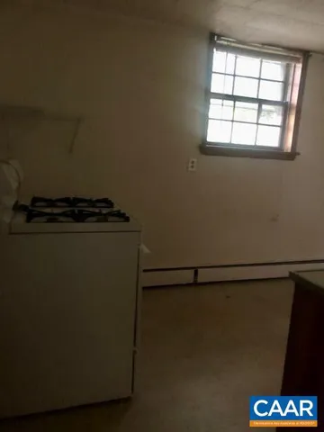 $1,000 | 925 St Clair Avenue, Unit B, Charlottesville, VA 22901