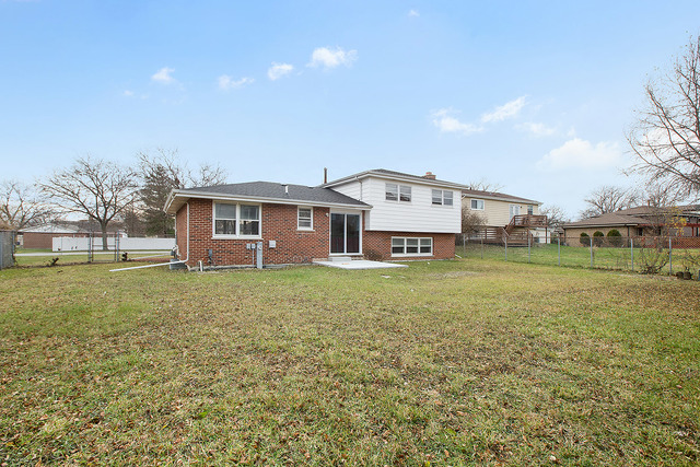 6016 Beechwood Road Matteson, IL 60443 - Photo 2 of 15