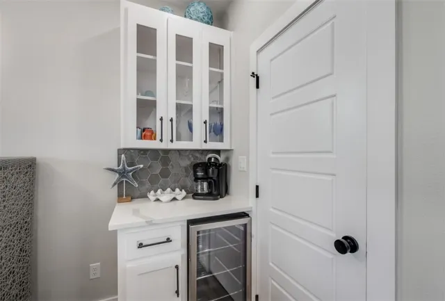 $944,900 | 603 East Avenue G, Unit 101, Port Aransas, TX 78373